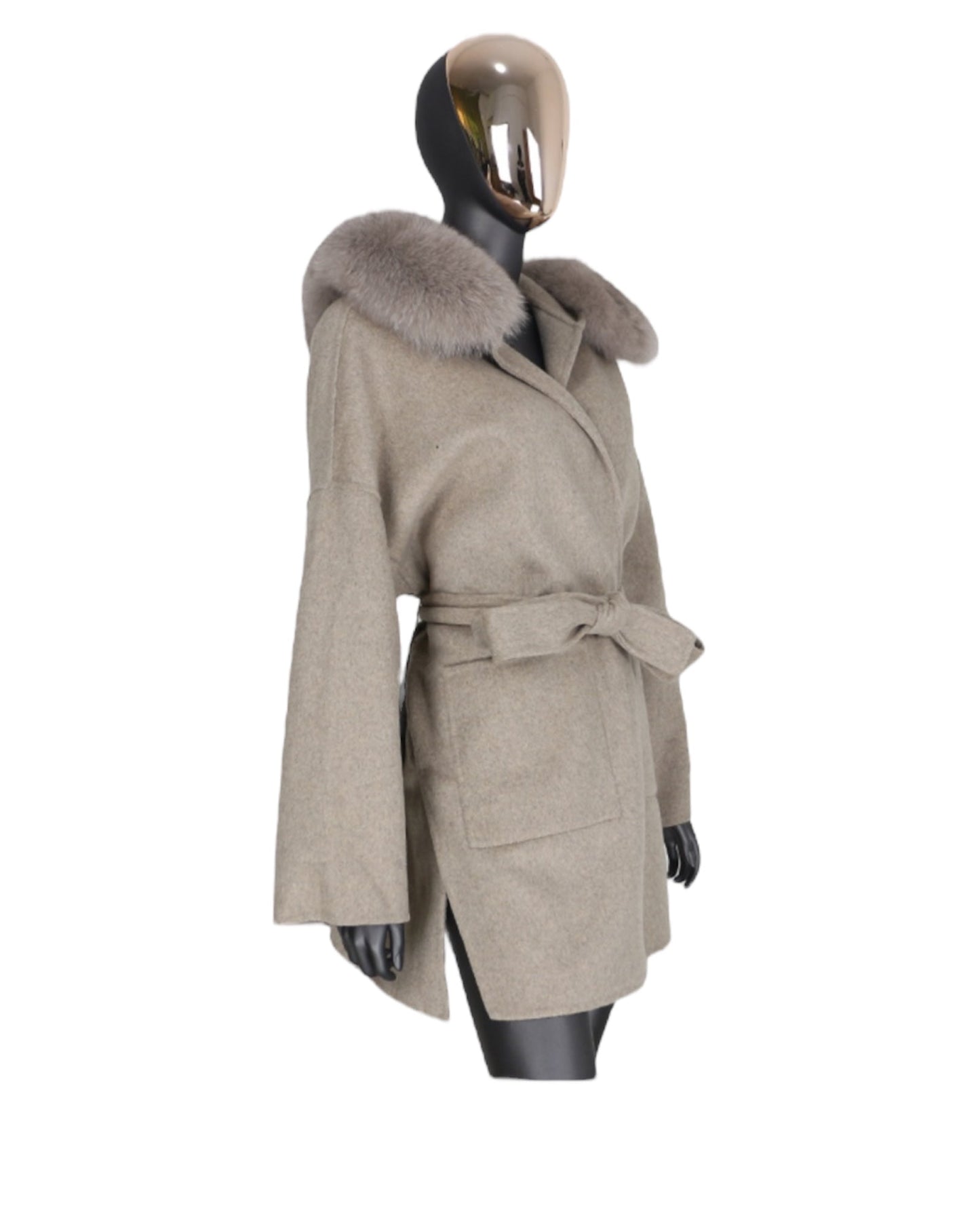 Cashmere coat “Leya” Off White with real fur collar