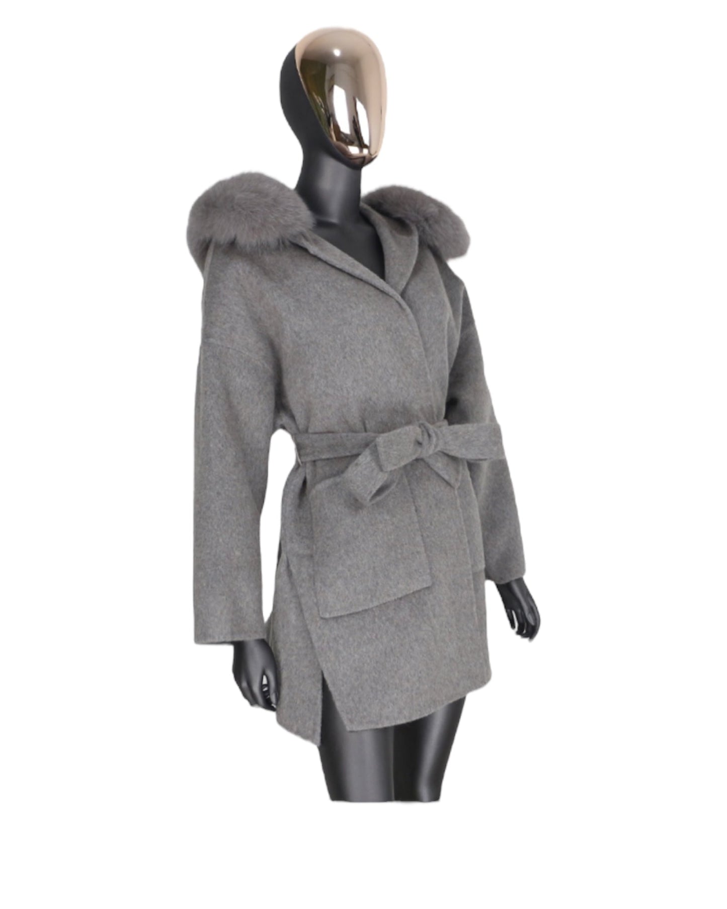 Cashmere coat “Leya” Off White with real fur collar